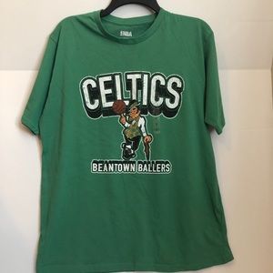 Boston Celtics T-shirt size large